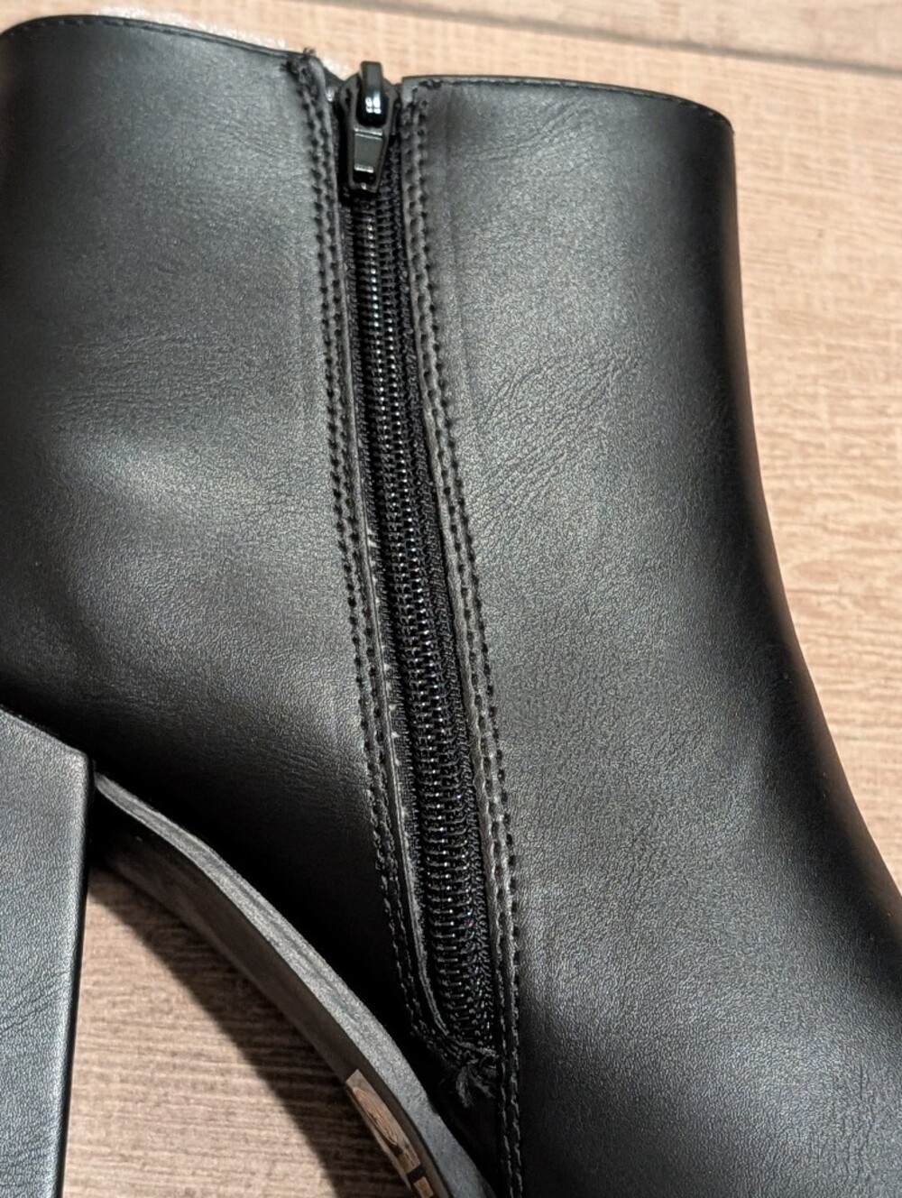 Marco Republic Uganda Sleek Black Platform Ankle Boot Sculpted Block Heel 8.5 - Picture 5 of 10